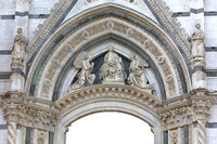Duomo archway