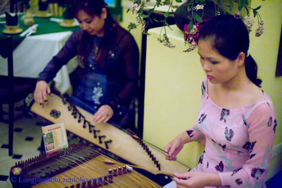 Traditional musicians, Le Tonkin Restaurant